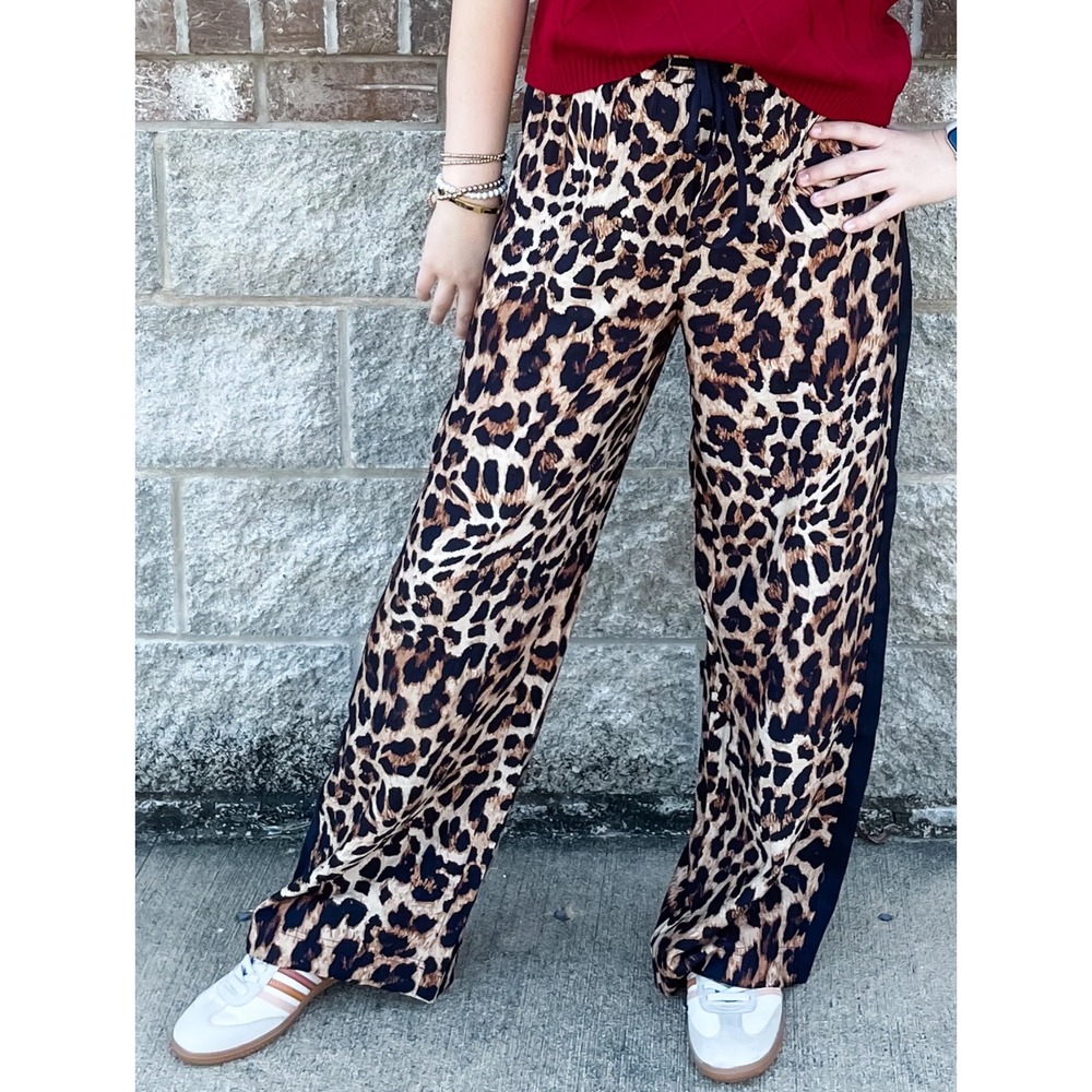 Ee:some Los Angeles Leopard Print Wide Leg Pants Black Side Stripe Size M NWT